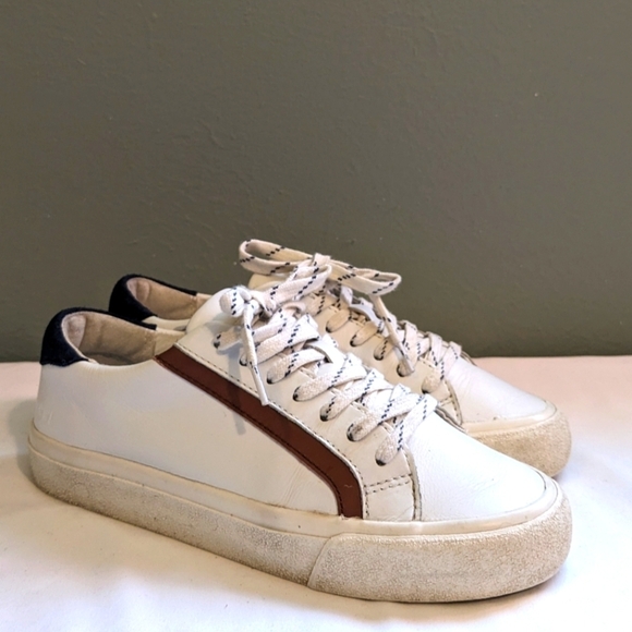 Madewell Shoes - Madewell  Sidewalk Low-Top Sneakers in Leather Size 5